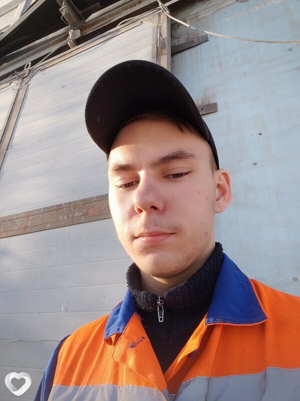 Александр, 21, Москве — анкета №487967