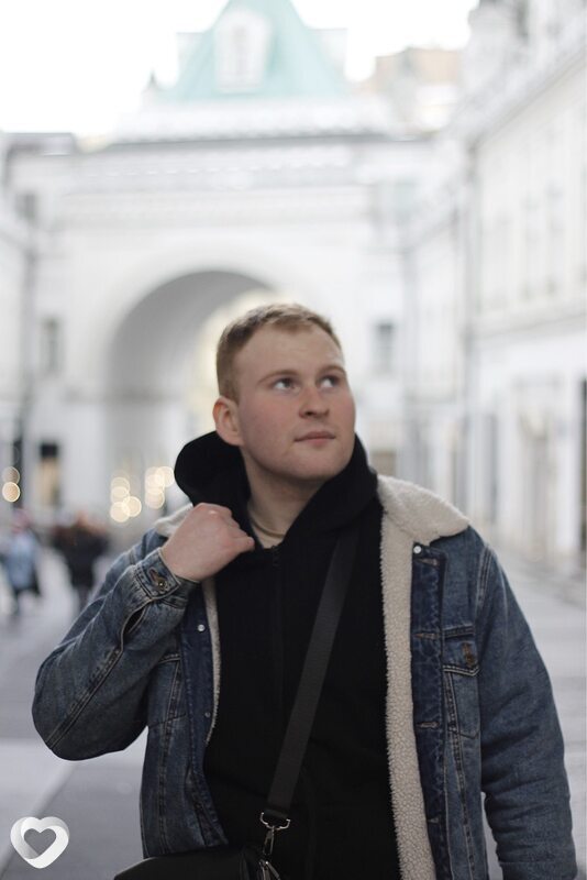 Михаил, 23, Москве — анкета №488438