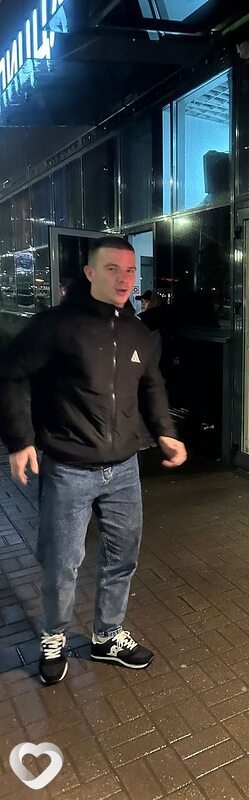 Валентин, 22, Минске — анкета №488378