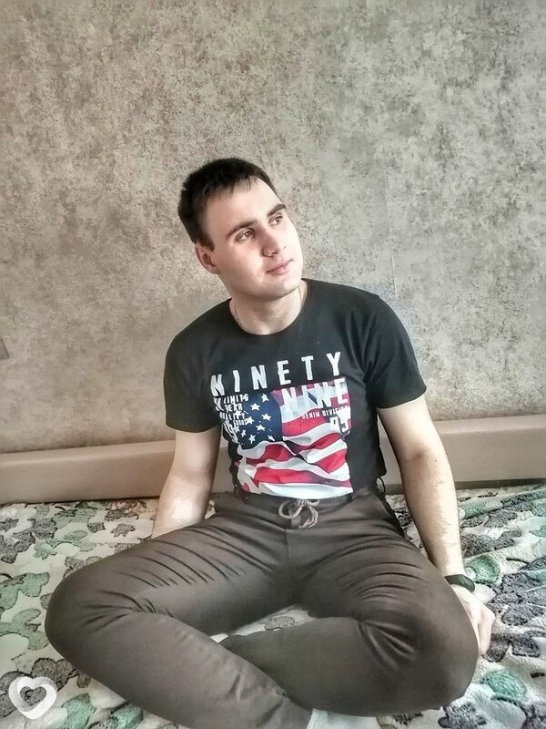 Артем, 27, Москве — анкета №489901