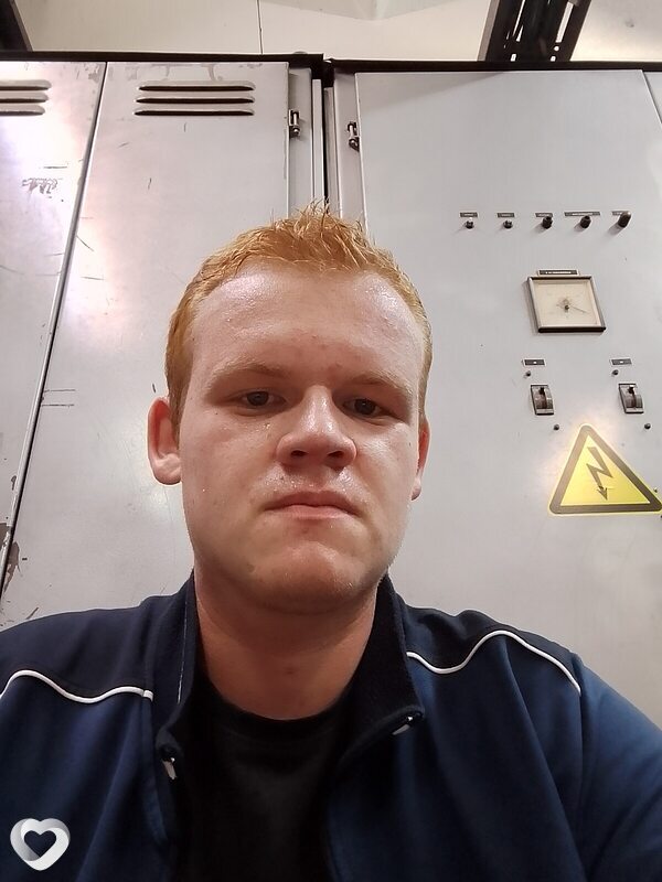 Дмитрий, 23, Ульяновске — анкета №489919