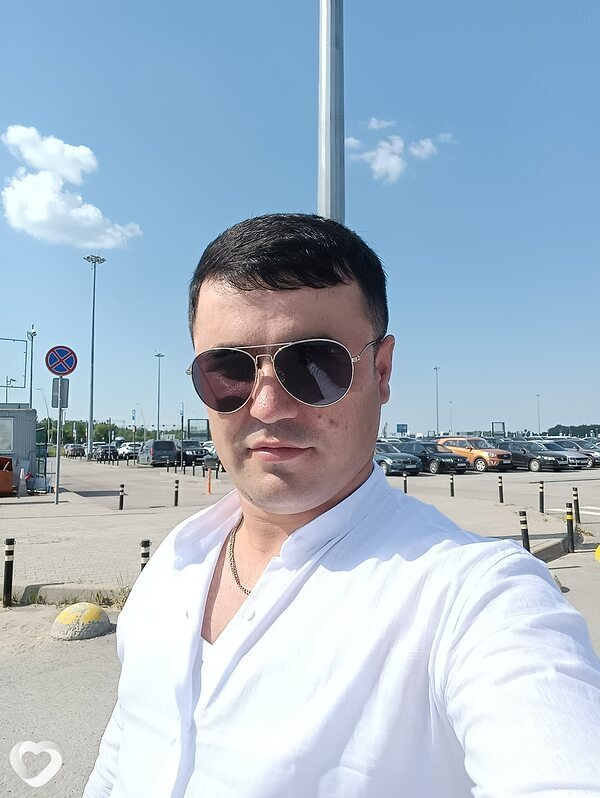 Кароматулло, Москва