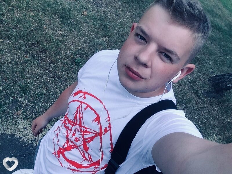 Иван, 22, Речице — анкета №491123