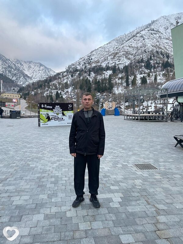 Александр, 27, Степногорске — анкета №491436