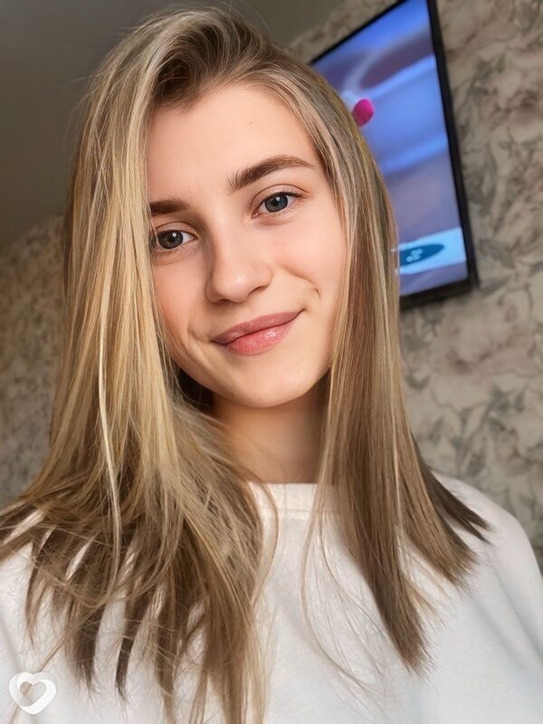 Алина, 22, Лиде — анкета №491506
