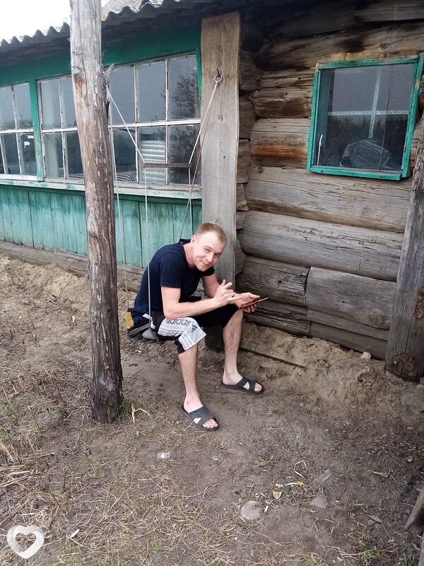 Лёшка, 24, Рубцовске — анкета №493087