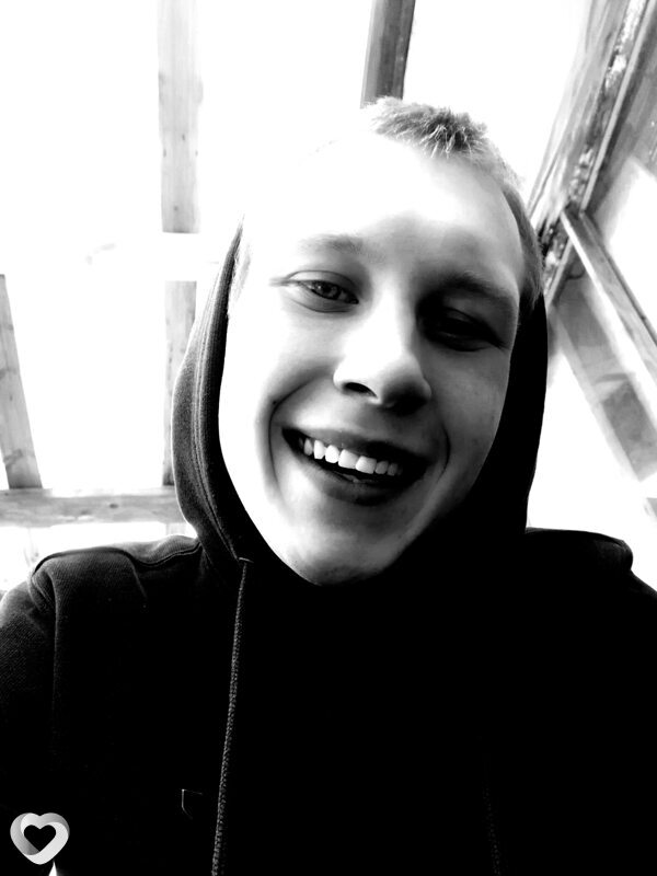 Виталя, 25, Самаре — анкета №496598