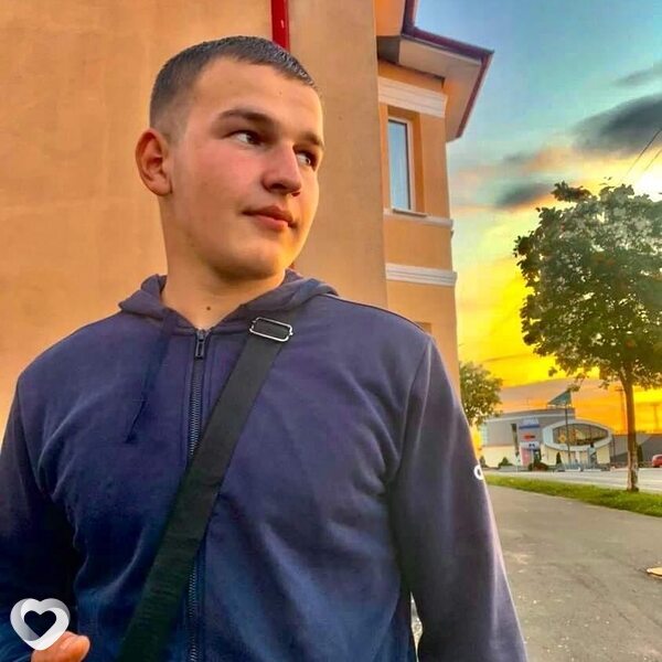 Саша, 23, Орше — анкета №497093