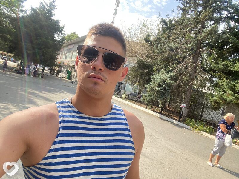 Евгений, 26, Москве — анкета №497457
