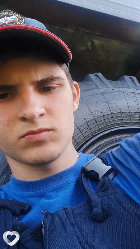 Иван, 22, Москве — анкета №498227