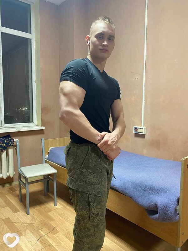 Антон, 22, Твери — анкета №498767