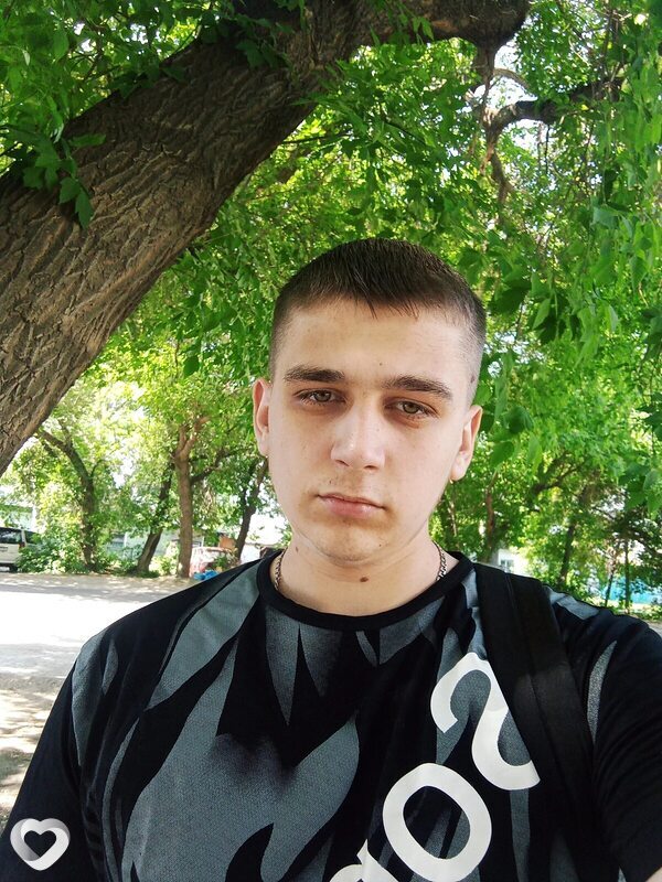 Денис, 24, Барнауле — анкета №499721