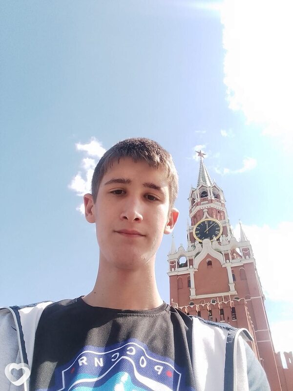 Максим, 23, Москве — анкета №500689