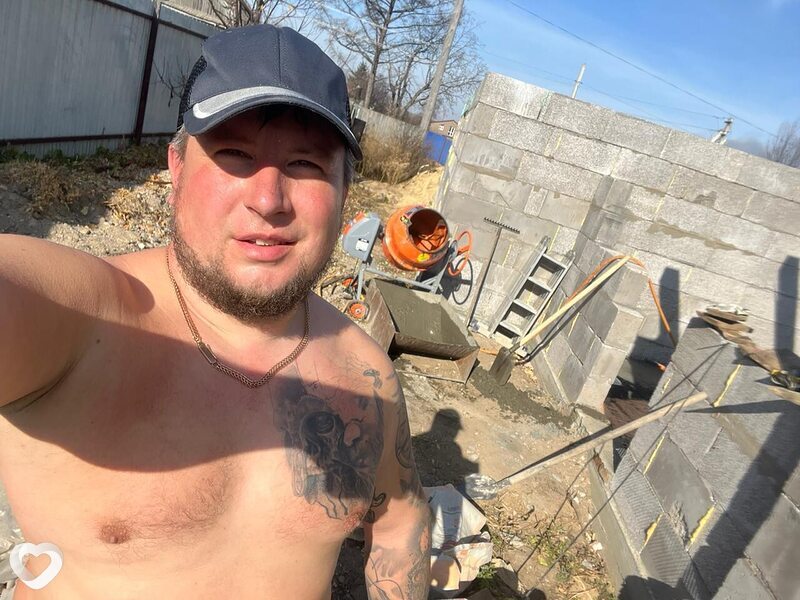 Денис, Свободный