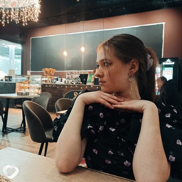 Кристина, 22, Барнауле — анкета №502237