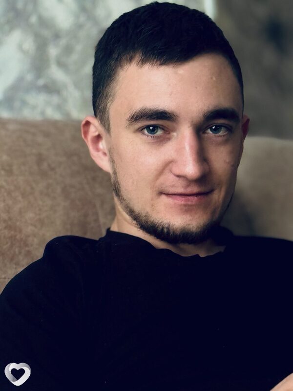 Эдуард, 23, Братске — анкета №502368