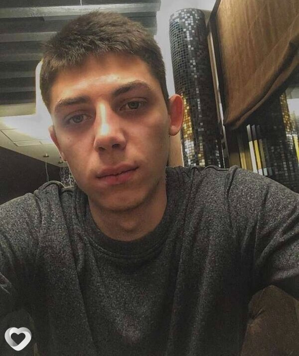 Иван, 25, Боровичах — анкета №82230