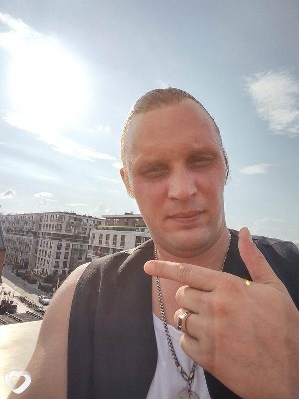 Артём, 38, Варшава — анкета №82792