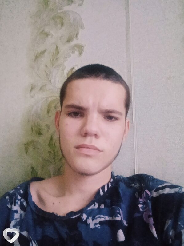 Александр, 20, Волжском — анкета №503572