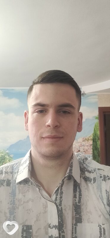 Кирилл, 25, Новокузнецке — анкета №504021