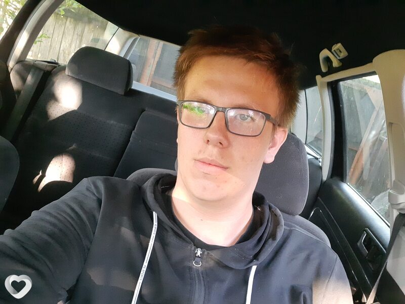Артём, 28, Гомеле — анкета №505667