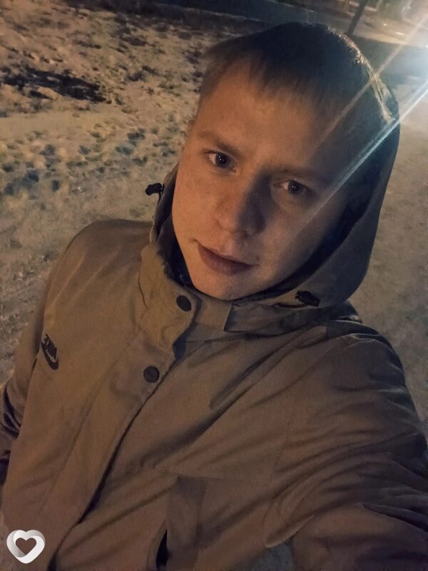 Кирилл, 22, Новомосковске — анкета №505490
