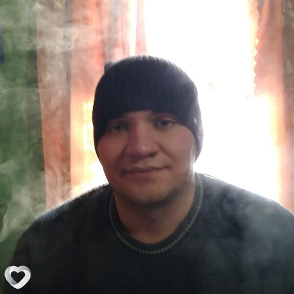 Дмитрий, 29, Карпинске — анкета №505750