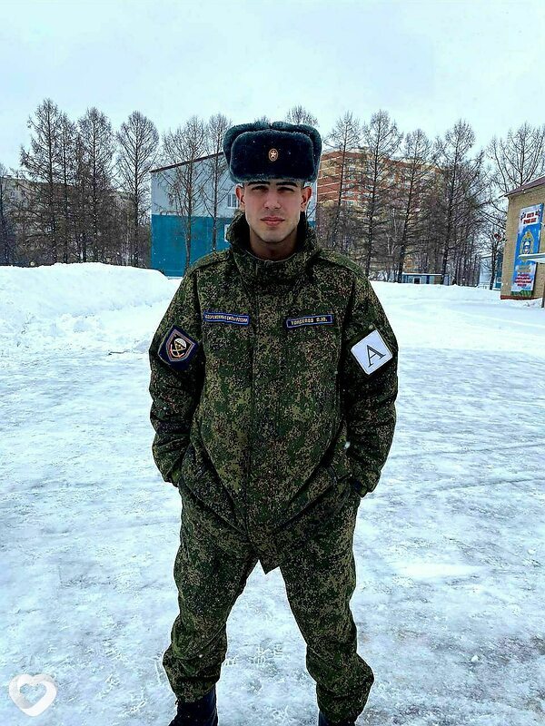 Александр, 23, Москве — анкета №506095
