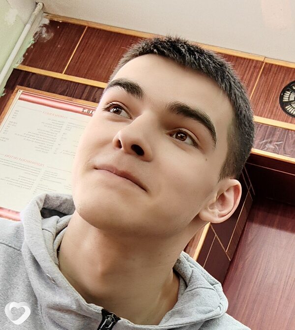 Давид, 21, Витебске — анкета №506972