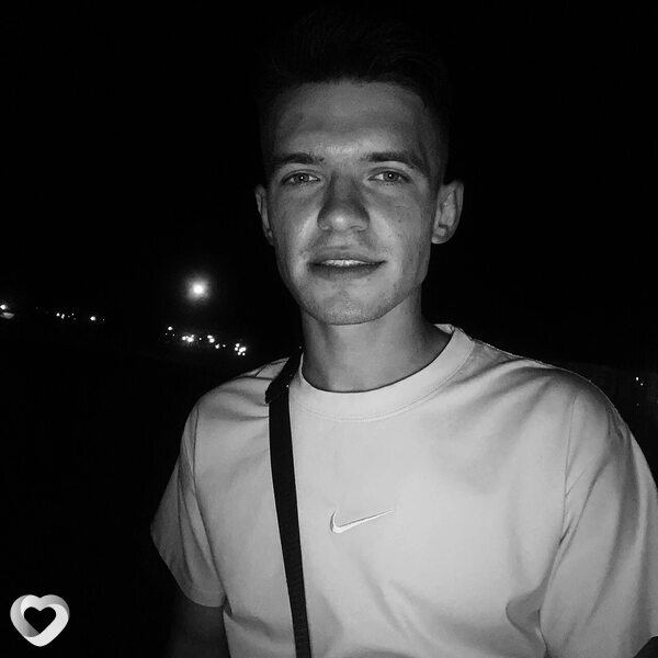 Артём, 23, Жлобине — анкета №509294