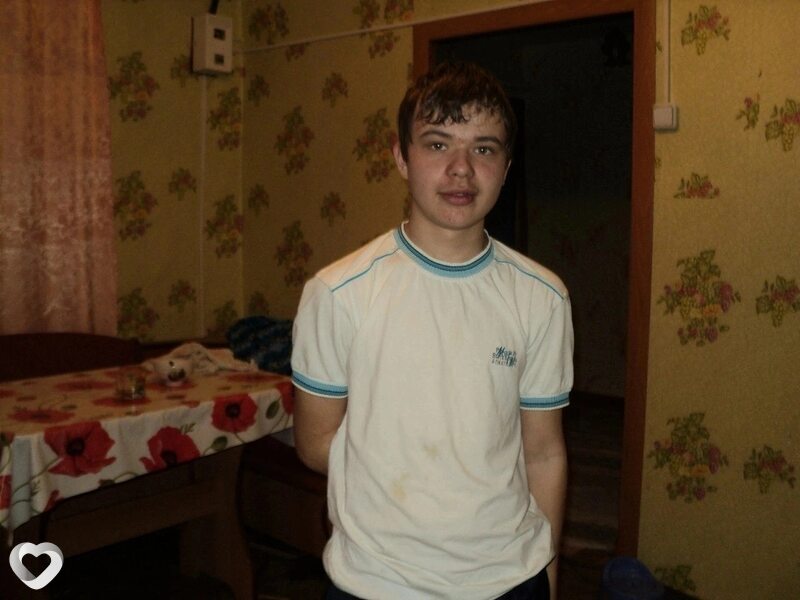 Толя, 27, Пласте — анкета №510378