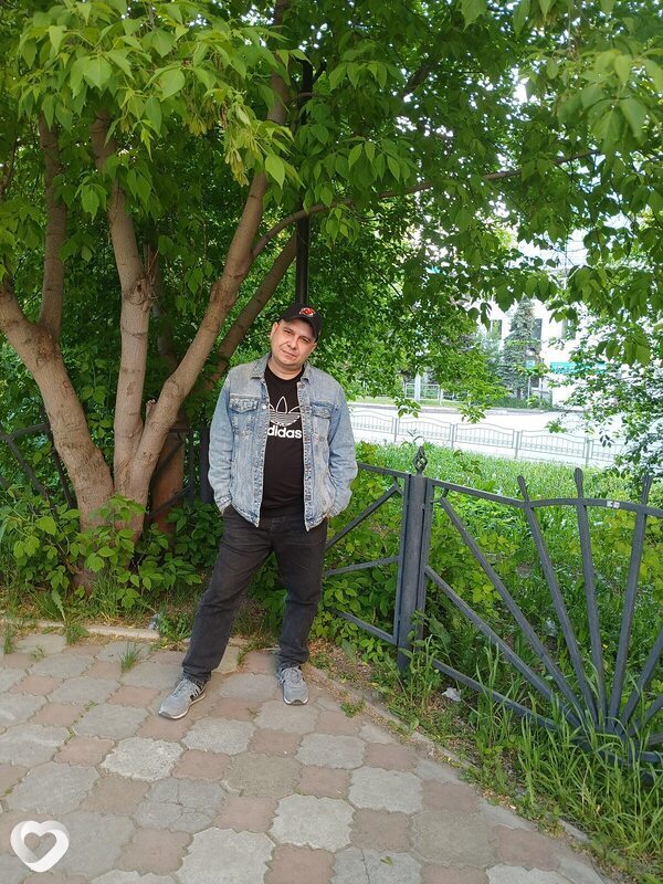 Олег, 40, Томске — анкета №511538