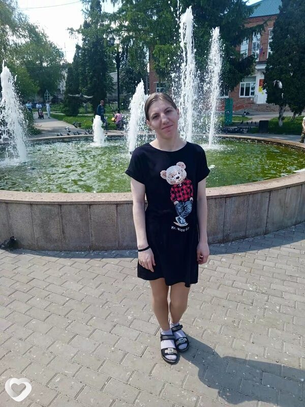 Светлана, 27, Новомосковске — анкета №512122