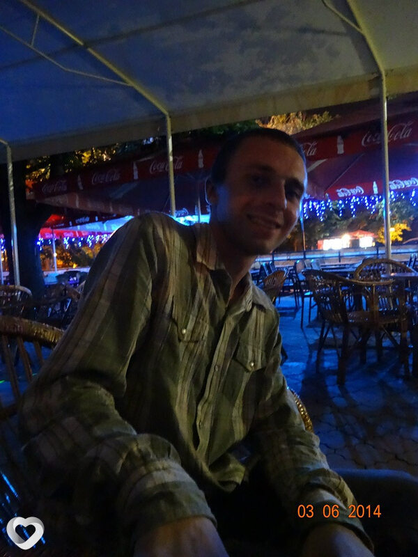 Алекс, 33, Луганске — анкета №514793