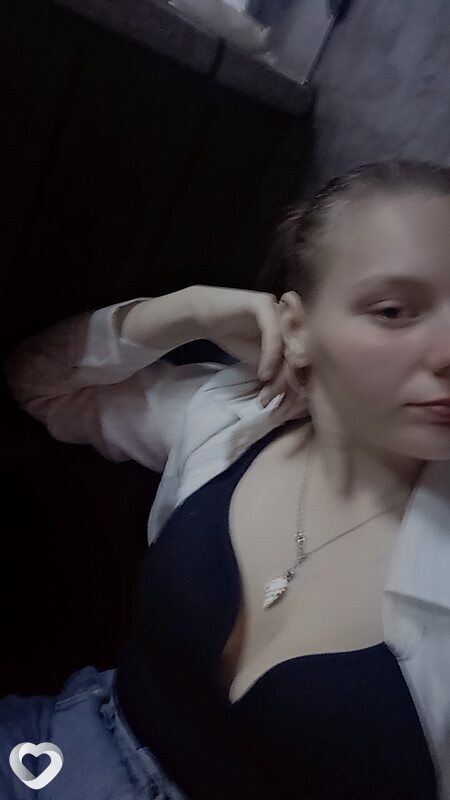 Милена, 22, Железногорске — анкета №514973