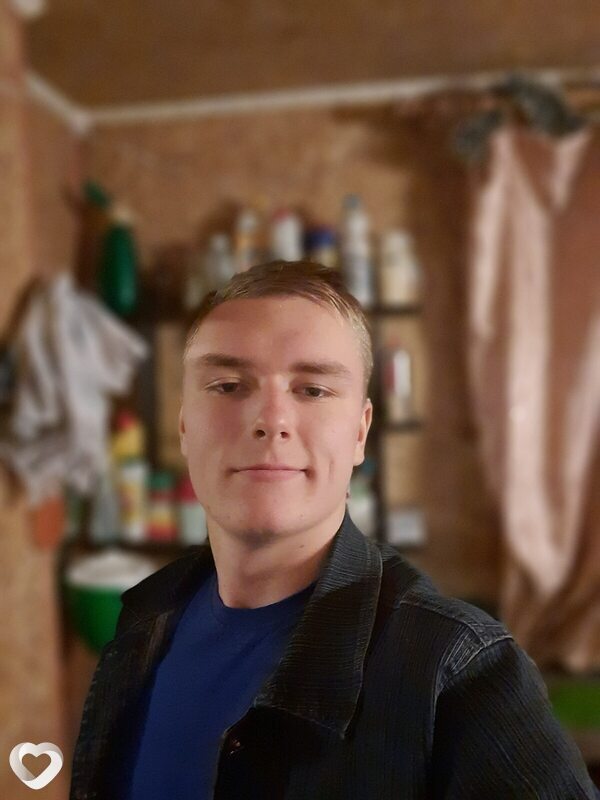 Александр, 24, Магадане — анкета №515291