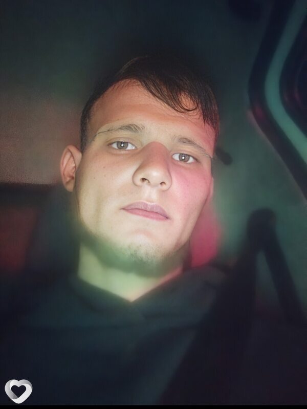 Денис, 24, Усть-Каменогорск — анкета №516160