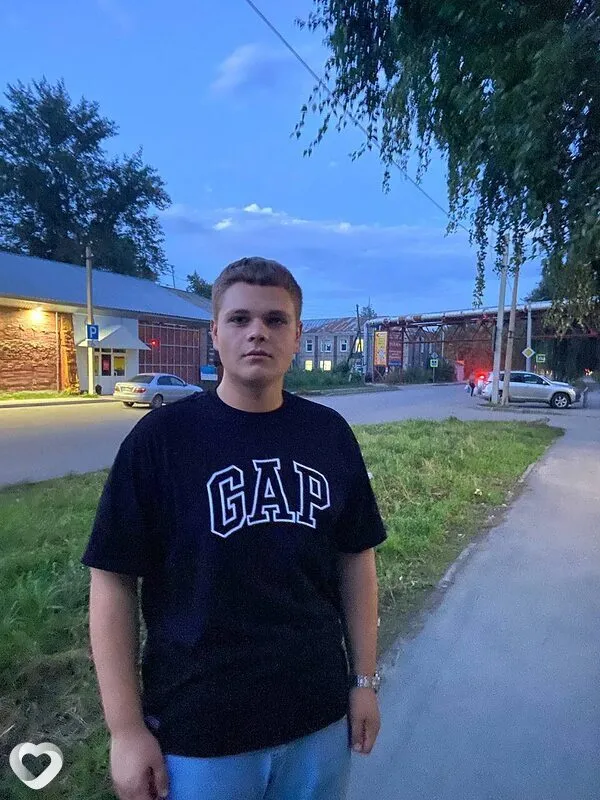 Павел, 28, Барнауле — анкета №518144
