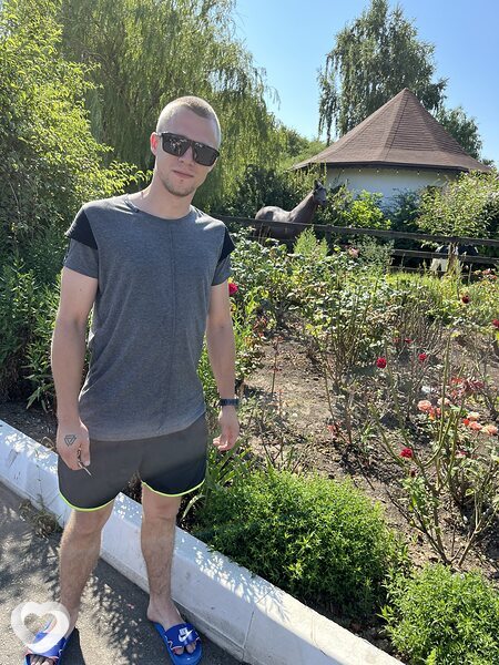 Дмитрий, 29, Енакиеве — анкета №518422