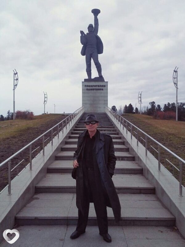 Михаил, 65, Нижневартовске — анкета №518877