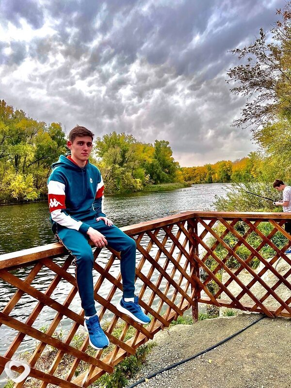 Виктор, 27, Ногинске — анкета №521159