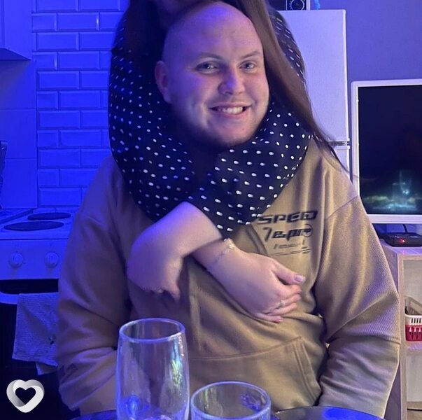 Александр, 28, Мысках — анкета №521313