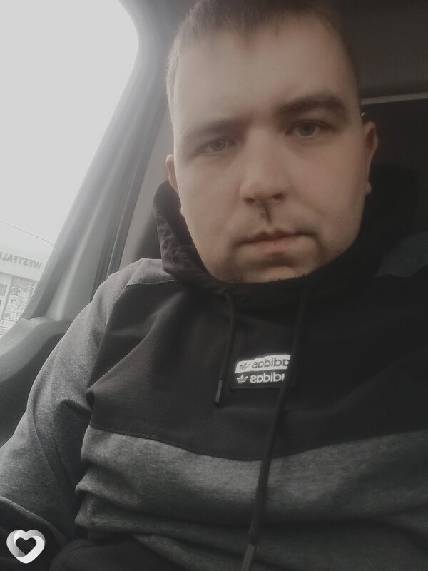 Максим, 29, Омске — анкета №521349