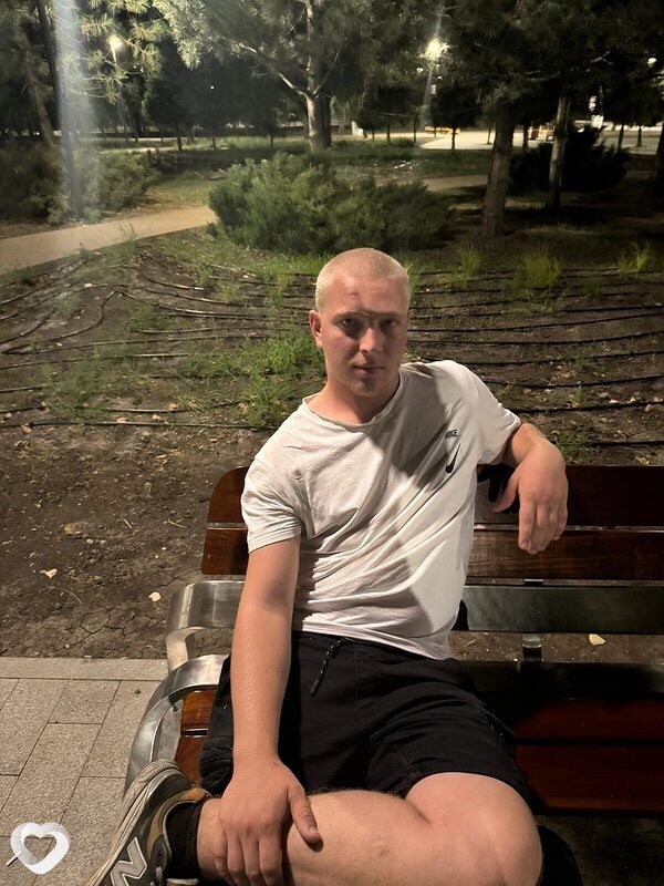 Дима, 26, Москве — анкета №521519