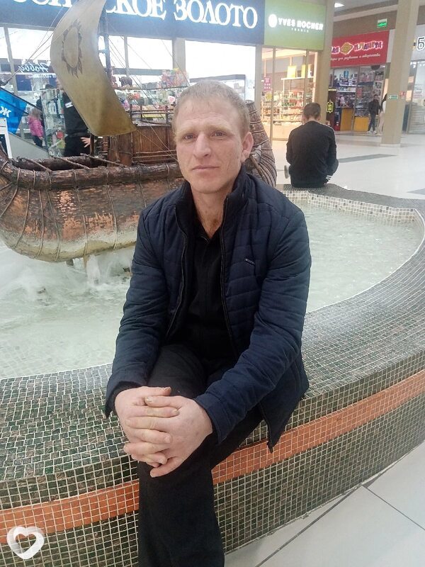 Александр, 38, Бийске — анкета №522266