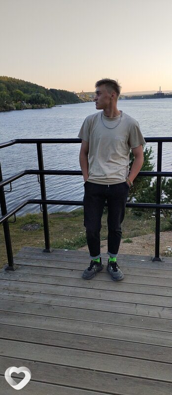Олег, 25, Белорецке — анкета №522185