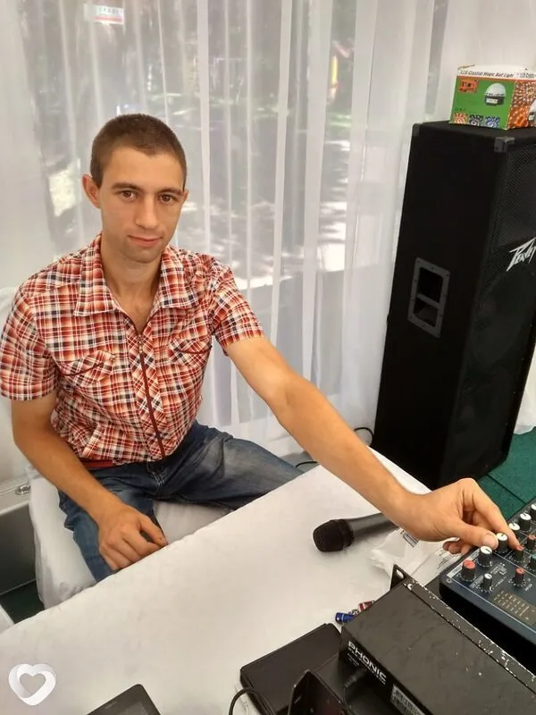 Михаил, 31, Барнауле — анкета №522884