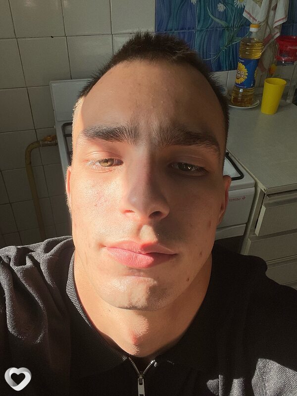 Толя, 23, Балахне — анкета №524136