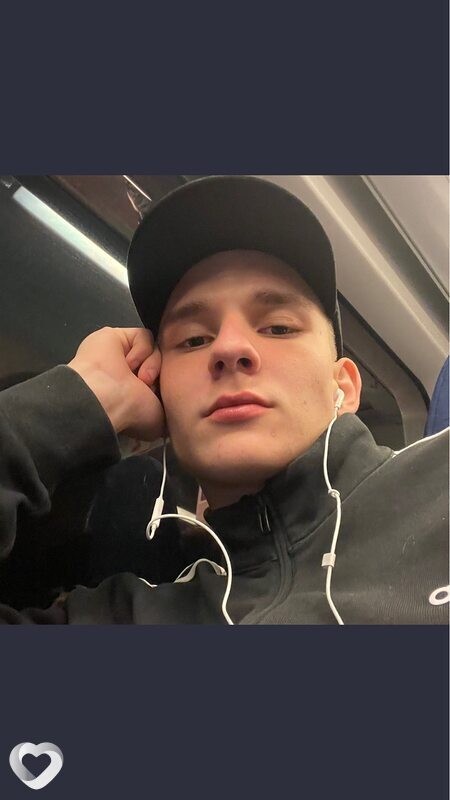 Даня, 22, Москве — анкета №525489