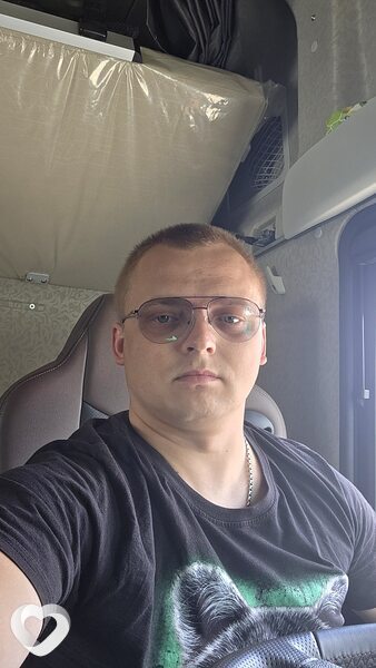Деня, 32, Батайске — анкета №525836